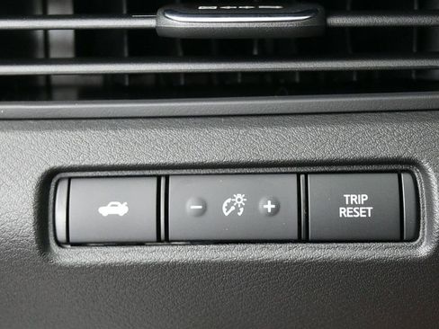 New 2025 Nissan Altima 2.5 SV w/ SV Special Edition Package image 17