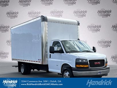 New 2025 GMC Savana 3500 Extended w/ Power Convenience Package