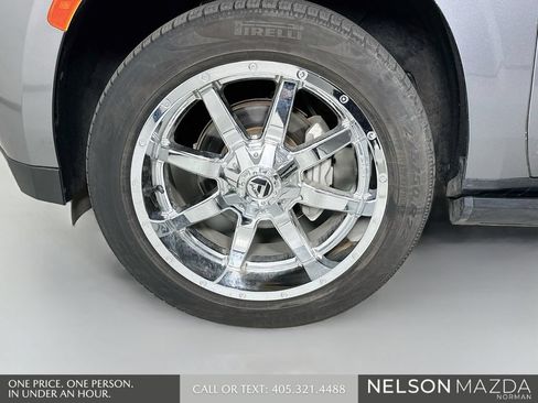 Used 2021 GMC Yukon Denali w/ Denali Premium Package AWD/4WD image 35