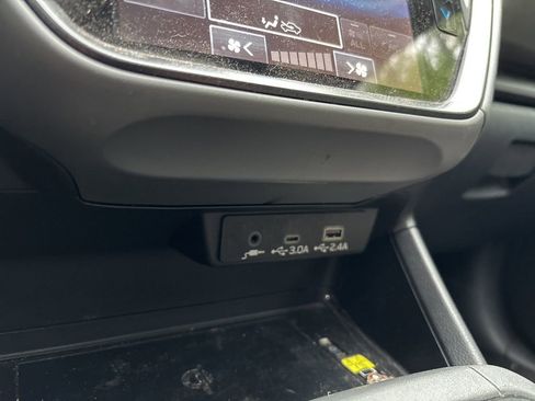 Certified 2024 Subaru Crosstrek 2.5i Sport w/ Crosstrek Mirror Package image 18