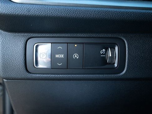 New 2026 Chevrolet Traverse LT image 21