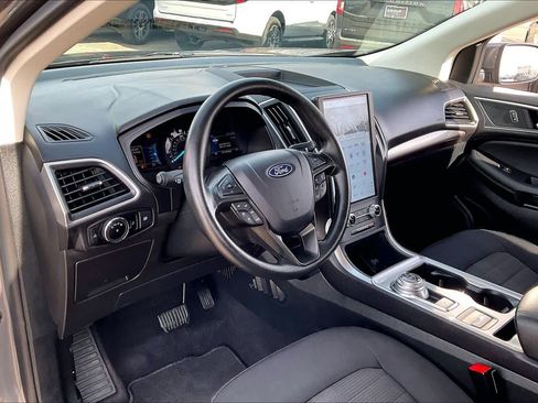 Used 2024 Ford Edge SEL image 17