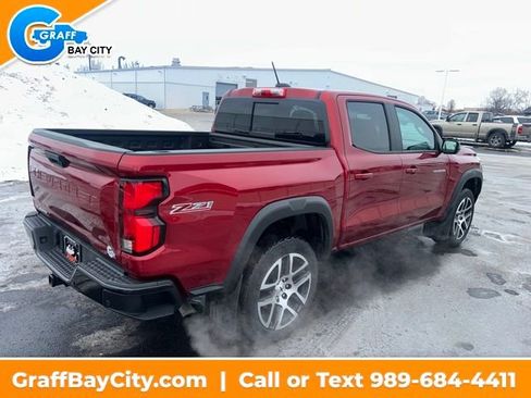 Used 2023 Chevrolet Colorado Z71 w/ Z71 Convenience Package 2 image 5