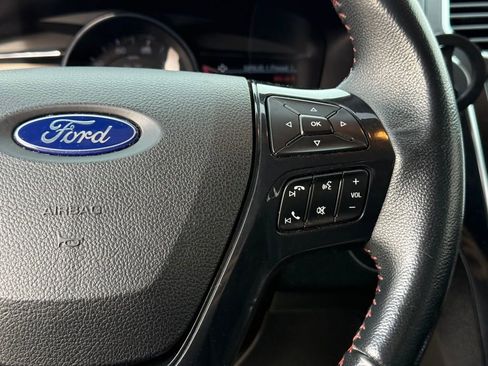 Used 2018 Ford Explorer Sport AWD/4WD image 15