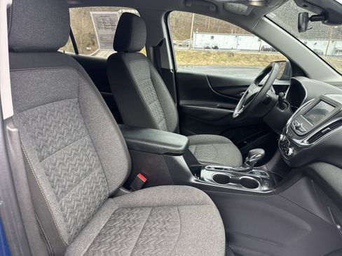 Used 2024 Chevrolet Equinox LT AWD/4WD image 23