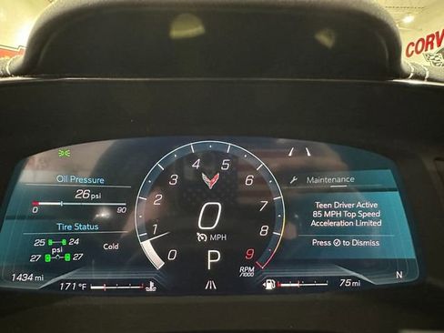 Used 2025 Chevrolet Corvette Z06 image 30