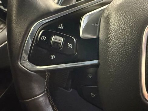 Used 2023 Chevrolet Corvette Stingray w/ Z51 Performance Package image 15