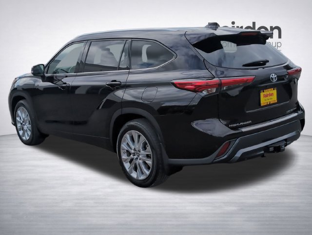 Used 2022 Toyota Highlander Limited AWD/4WD image 5