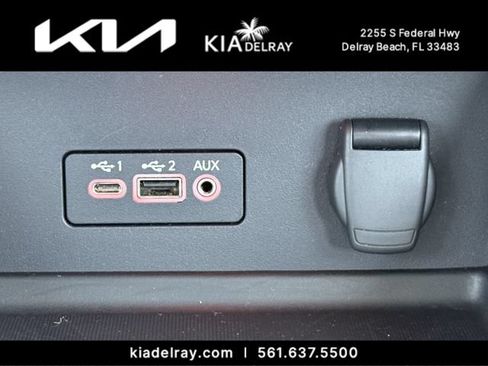 Used 2023 Nissan Sentra SV FWD image 21