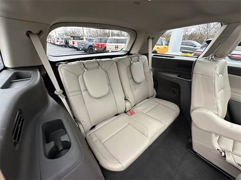 Certified 2023 Lincoln Aviator AWD w/ Premium Package image 39