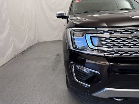 Used 2021 Ford Expedition Max Platinum AWD/4WD image 3
