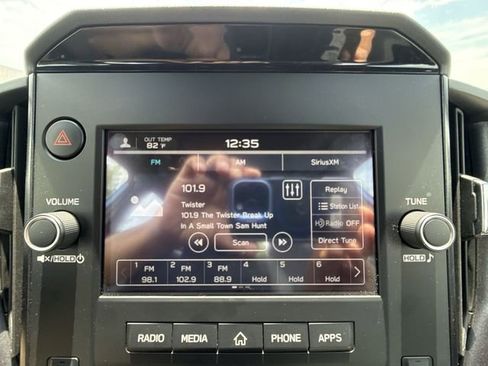 Used 2026 Subaru Forester AWD/4WD image 16