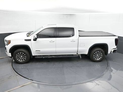 Used 2019 GMC Sierra 1500 AT4 w/ Off Road Performance Package AWD/4WD image 17