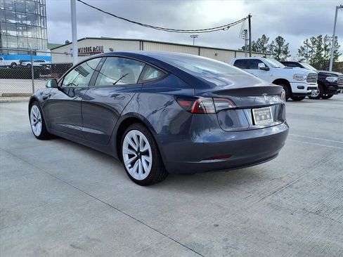 Used 2023 Tesla Model 3 Standard Range image 9