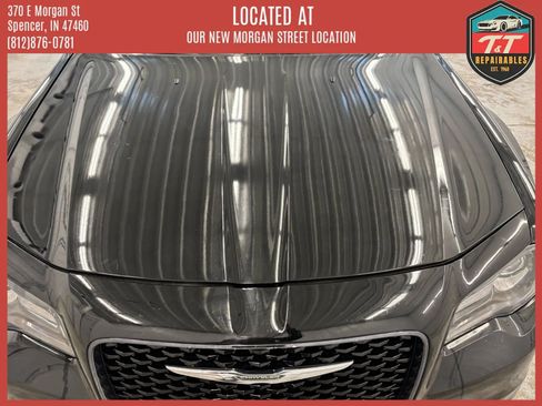 Used 2018 Chrysler 300 S w/ 300S Premium Group 2 AWD/4WD image 17