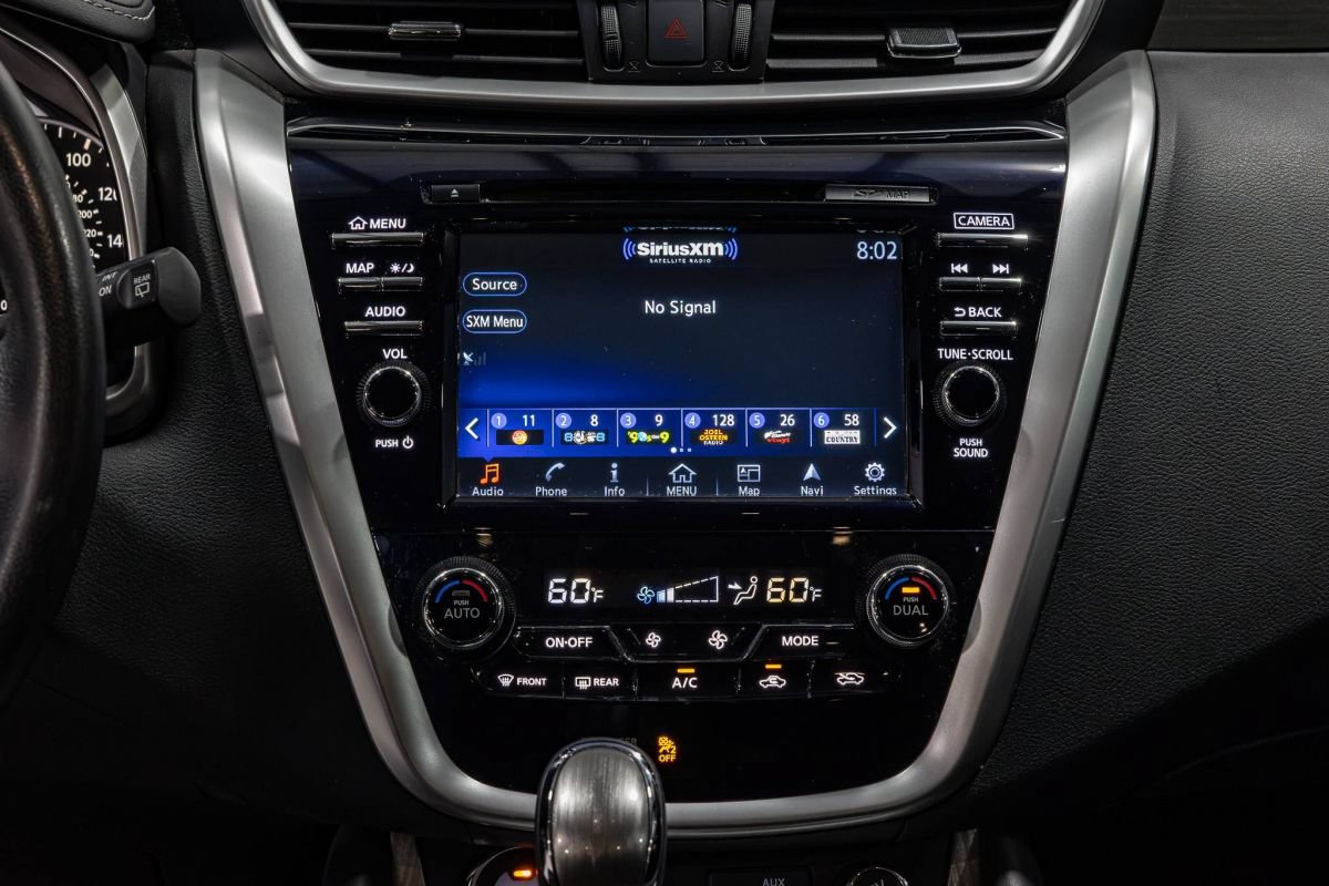 Used 2018 Nissan Murano SV FWD image 14