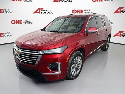 Used 2023 Chevrolet Traverse Premier w/ LPO, Floor Liner Package FWD image 3