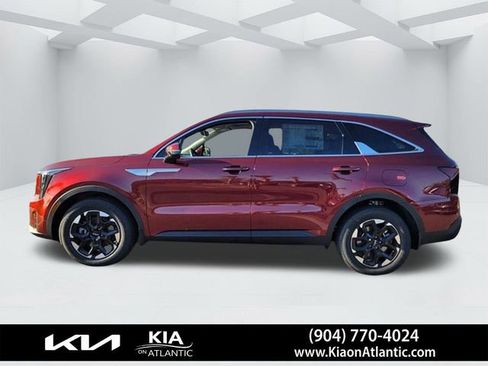 New 2025 Kia Sorento S w/ Panoramic Sunroof Package image 4