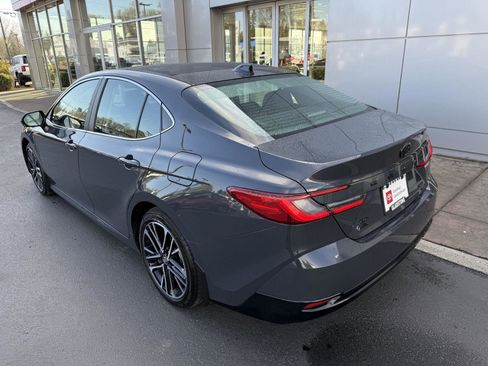 Certified 2025 Toyota Camry XLE image 6