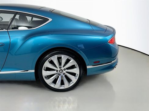 Used 2024 Bentley Continental GT image 9