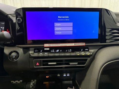 New 2026 Toyota Camry Hybrid w/ Multimedia Upgrade Package AWD/4WD image 17