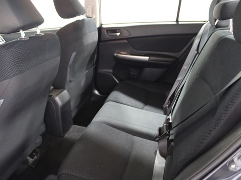 Used 2016 Subaru Impreza 2.0i Premium image 20