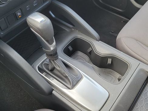 Used 2024 Nissan Frontier S w/ Technology Package RWD image 24