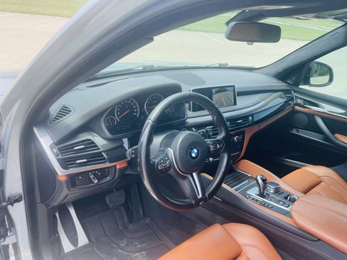 Used 2017 BMW X5 M image 21