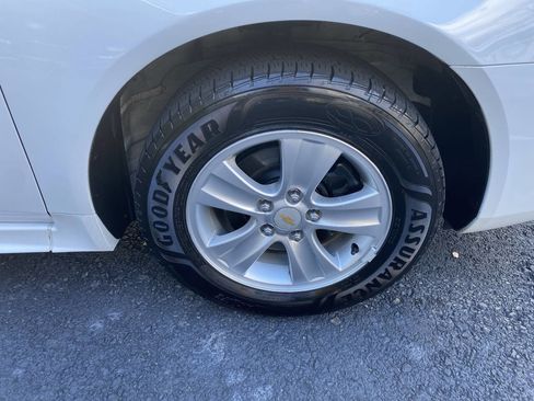 Used 2013 Chevrolet Impala LS image 9