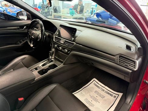 Used 2021 Honda Accord Sport image 35