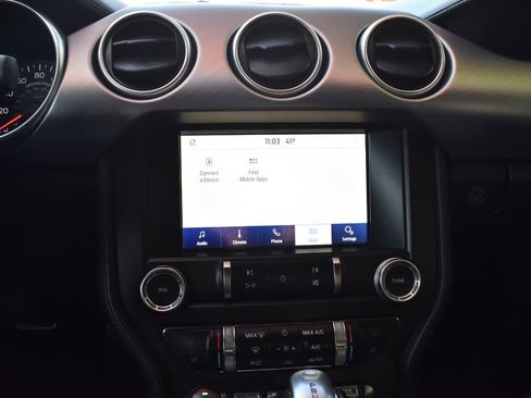 Used 2019 Ford Mustang Premium image 40