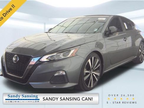 Used 2022 Nissan Altima 2.5 SR FWD image 1