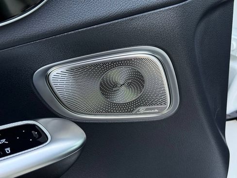 Certified 2024 Mercedes-Benz GLC 300 4MATIC image 5