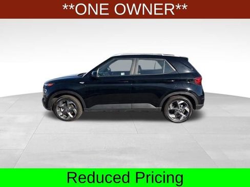 Used 2024 Hyundai Venue SEL image 4
