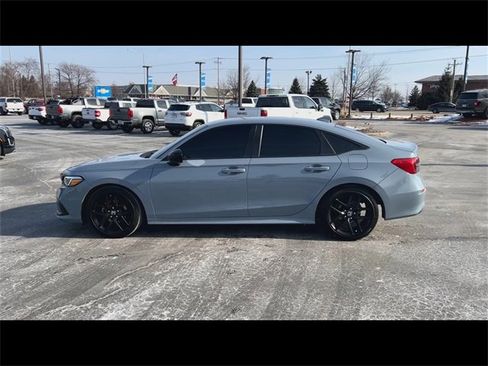 Used 2022 Honda Civic Sport image 5