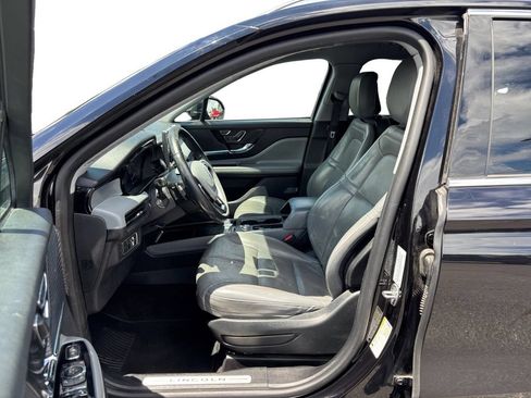 Used 2020 Lincoln Corsair FWD w/ Premium Package image 14