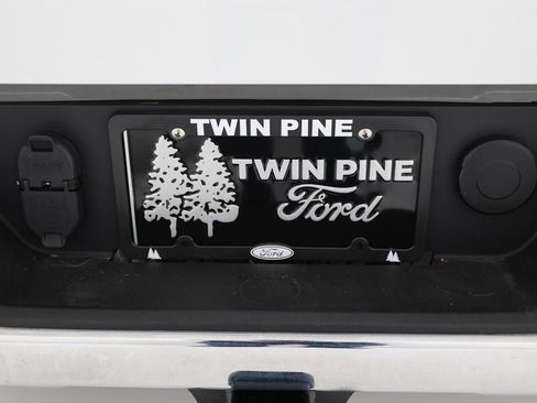 Used 2024 GMC Sierra 2500 SLE image 13