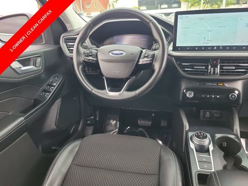 Used 2025 Ford Escape SE FWD image 13