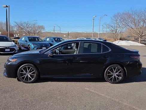 Certified 2023 Toyota Camry SE image 8