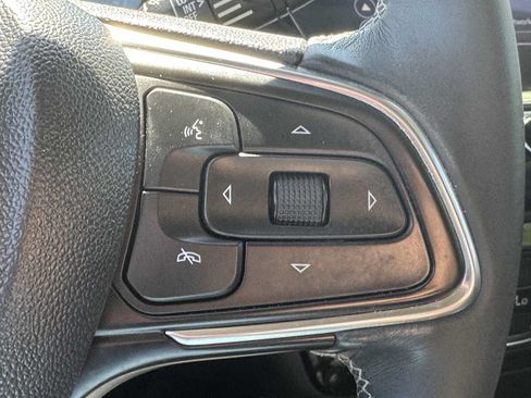 Used 2022 Buick Encore GX Select FWD image 26