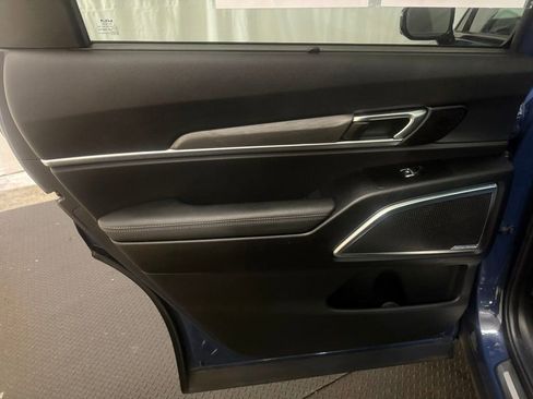 Used 2023 Kia Telluride SX X-Line image 25