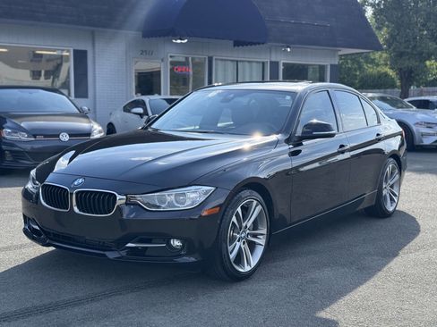 Used 2012 BMW 335i Sedan RWD image 3