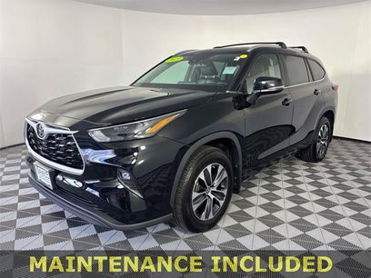 Used 2023 Toyota Highlander XLE