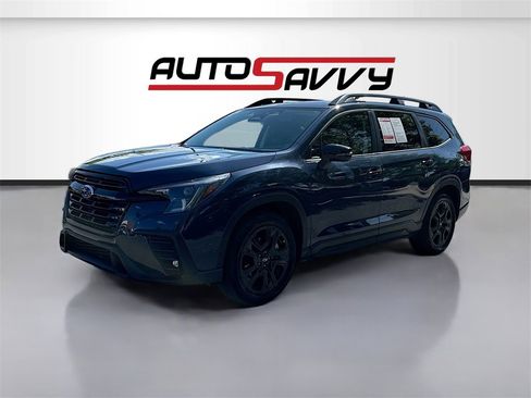 Used 2023 Subaru Ascent Onyx Edition image 3
