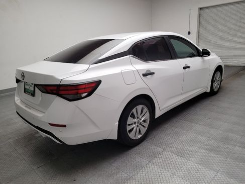 Used 2024 Nissan Sentra S FWD image 9