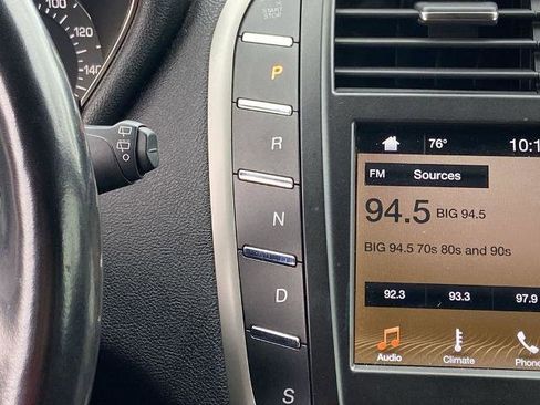 Used 2019 Lincoln MKC Reserve w/ MKC Technology Package image 12