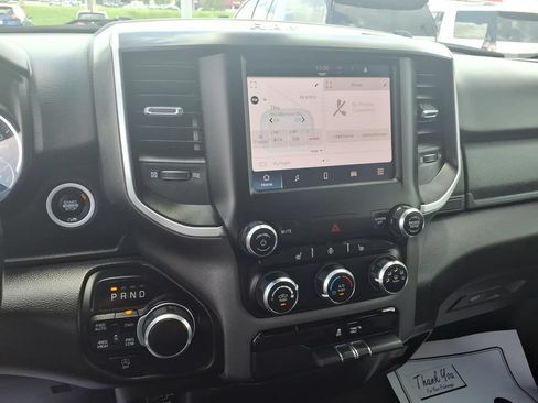 Used 2023 RAM 1500 Lone Star AWD/4WD image 9