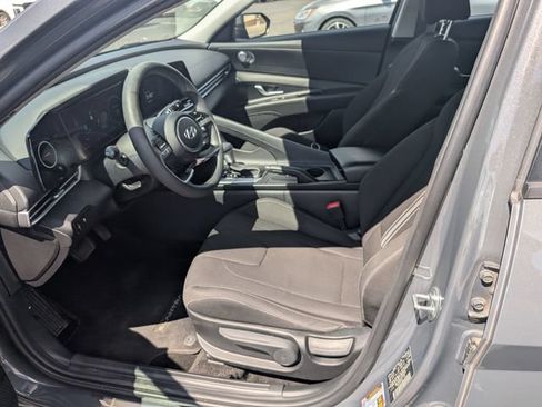 Certified 2024 Hyundai Elantra SEL FWD image 14