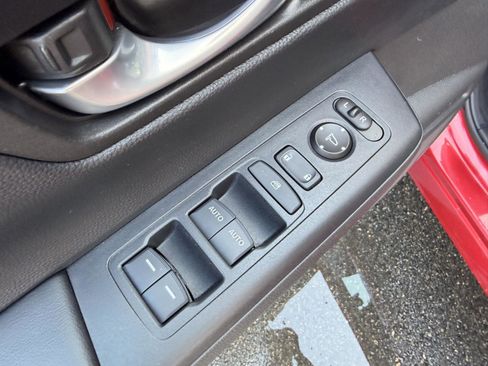 Used 2023 Honda CR-V EX image 14