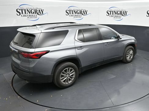 Used 2023 Chevrolet Traverse LT FWD image 24